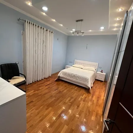 Luxury Rooftop Apartament Apartment *