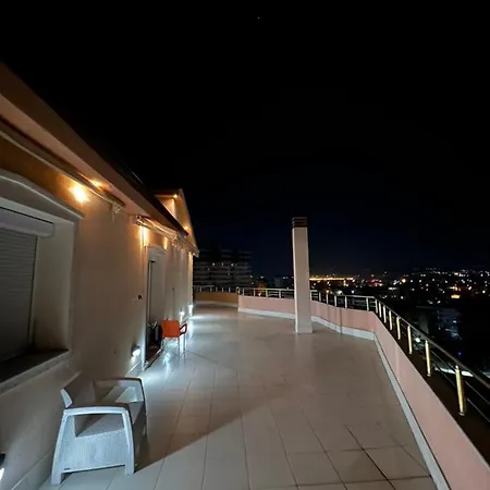 Luxury Rooftop Apartament *